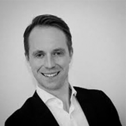 Sébastien Ringuet, alumni du MBA Management des ressources humaines en formation continue | Dauphine Executive Education Photo de Sébastien Ringuet, alumni du MBA Management des ressources humaines en formation continue | Dauphine Executive Education