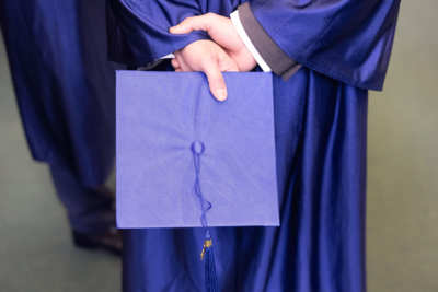 Photo d'un diplômé de l'Executive MBA en formation continue avec Dauphine Executive Education (Université Paris Dauphine-PSL)