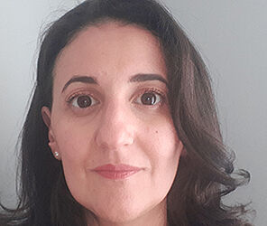 Nadia Debbouza Abdesselam, Alumni du Master Négociations et relations sociales en formation continue de Dauphine Executive Education (Université Paris Dauphine-PSL) Photgraphie de Nadia Debbouza Abdesselam, Alumni du Master Négociations et relations sociales en formation continue de Dauphine Executive Education (Université Paris Dauphine-PSL)